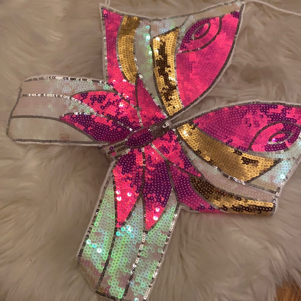 Sparkly Sequined Butterfly Top - L butterfly 🦋